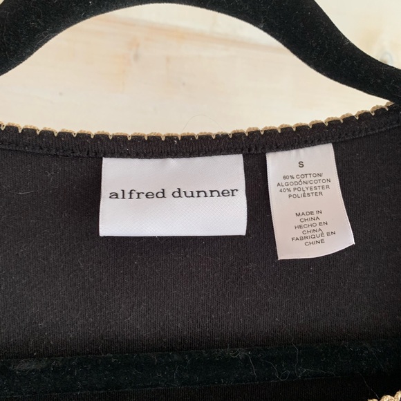 Alfred Dunner | Black Top w Giraffe - Picture 3 of 6